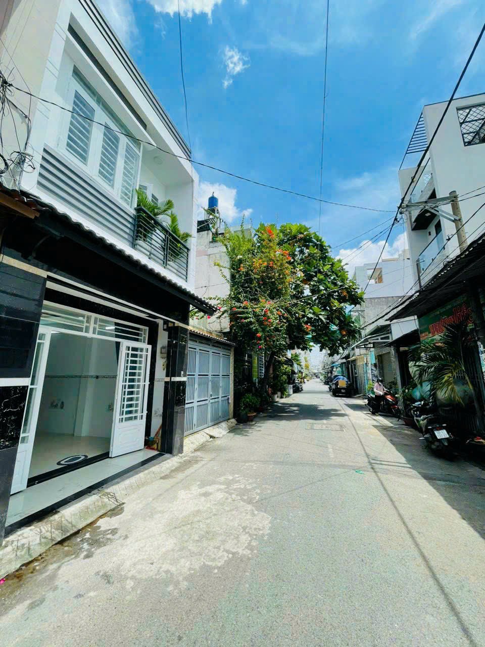 Bán nhà mặt phố tại Đường 11, Phường Bình Hưng Hòa, Bình Tân, Tp.HCM