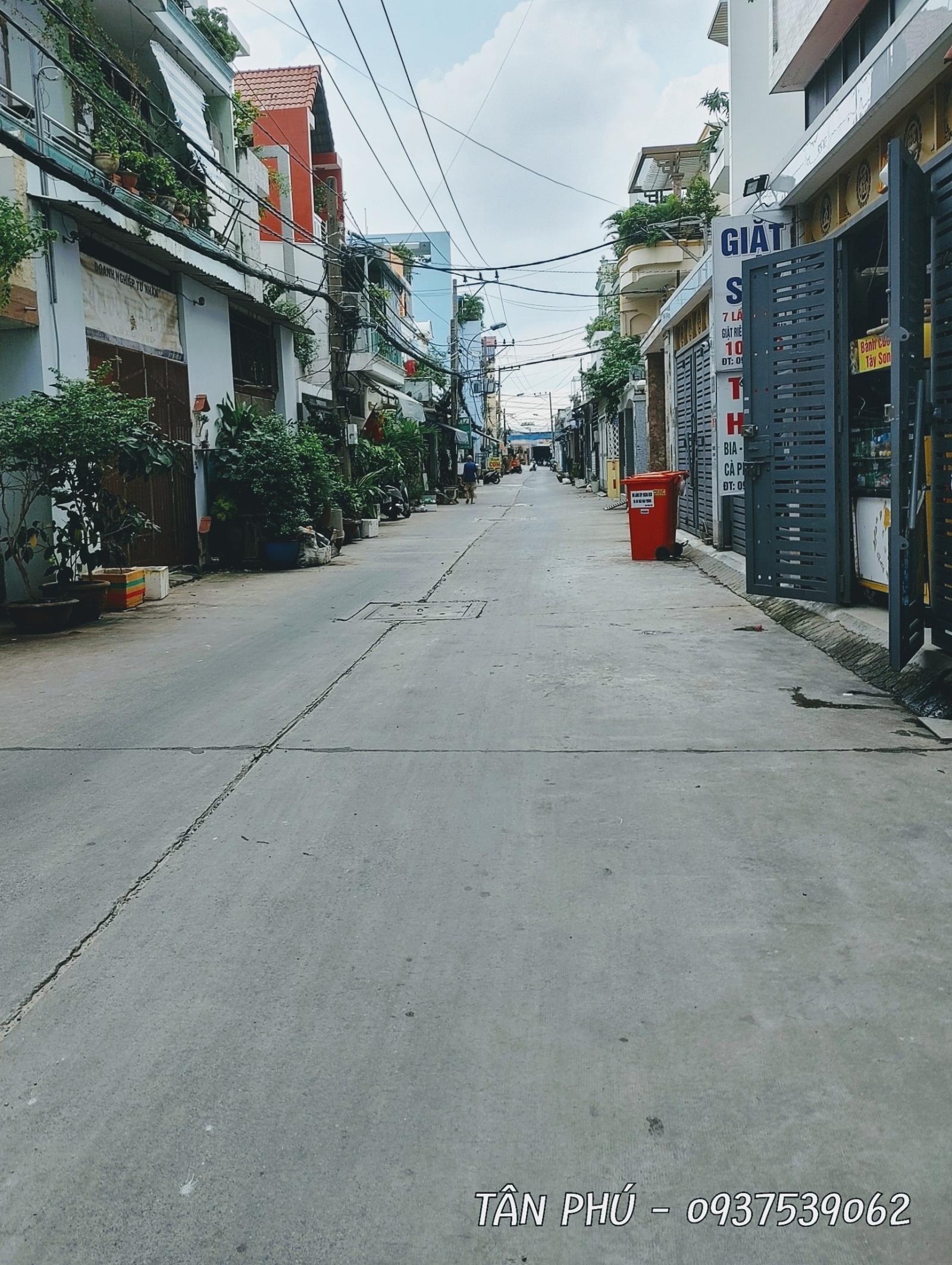 Bán Nhà, Thoại Ngọc Hầu, Tân Phú, 70m2, 2 tầng, Nhỉnh 5 tỷ.