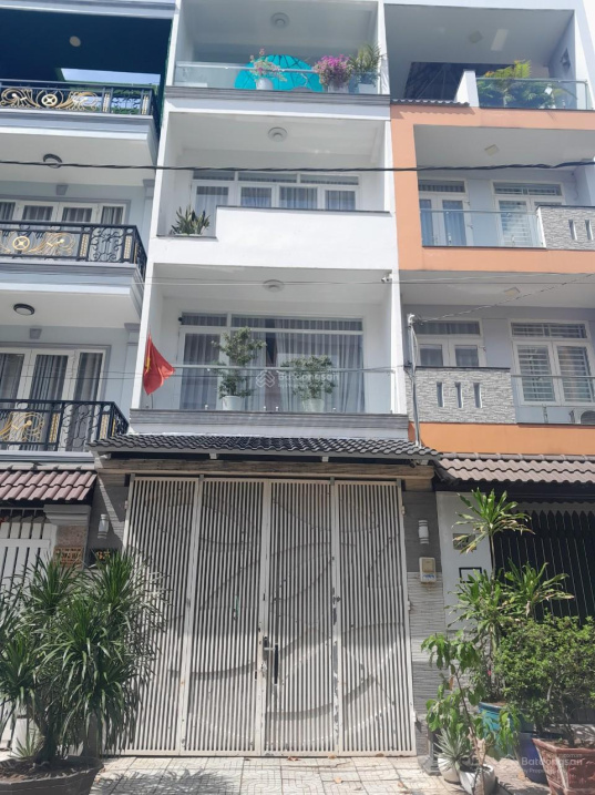 Nhà 3 tầng Mặt Tiền đường Nguyễn Văn Luông  P11 Q6 (4,2x30) giá 20 tỷ 500 TL