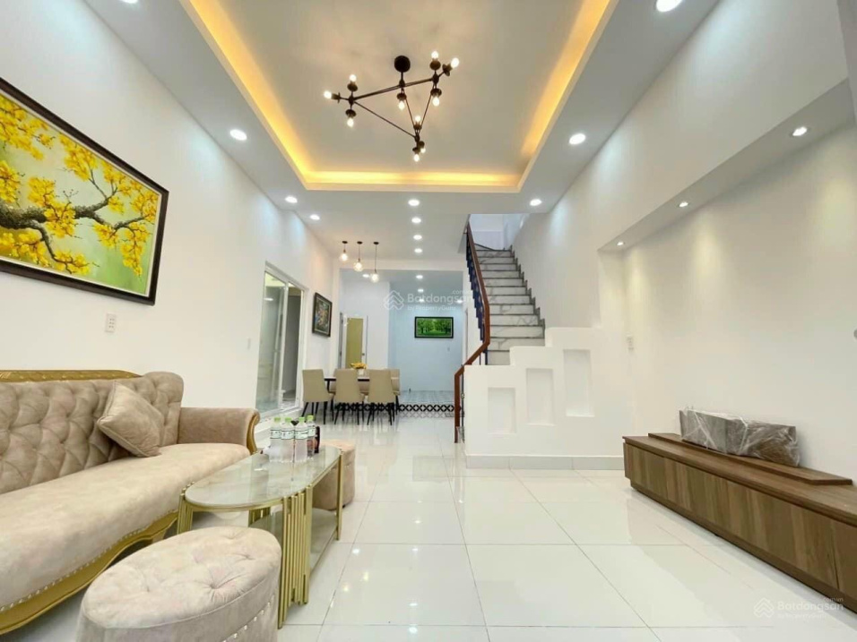 Bán nhà HXH Lê Văn Sĩ, Phường 12, Quận 3, Dtsd: 130m2(5 tầng), giá 7,3 tỷ TL