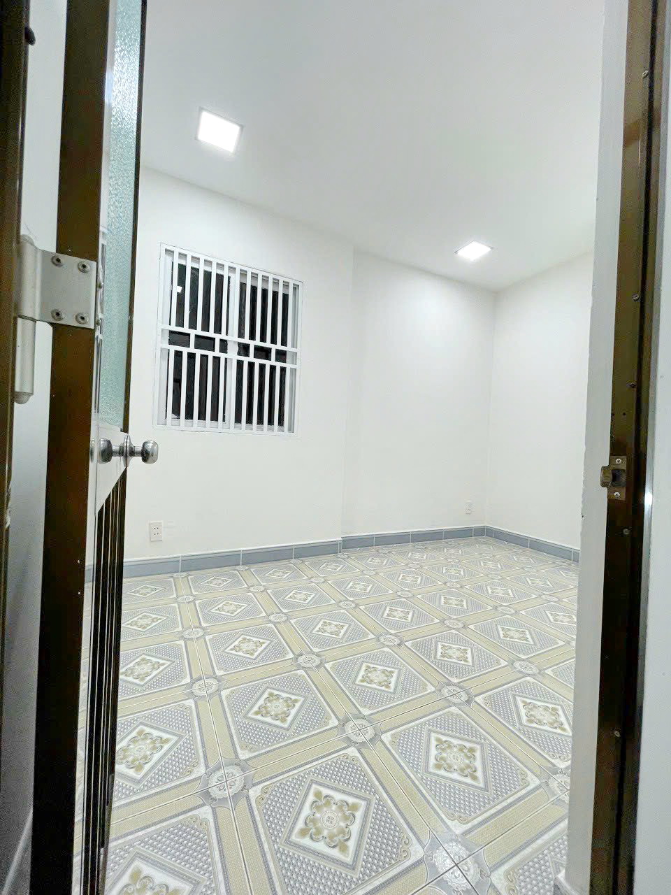 Bán nhà mới 2 lầu 2 mặt hẻm đường Dạ Nam Phường 2 Quận 8