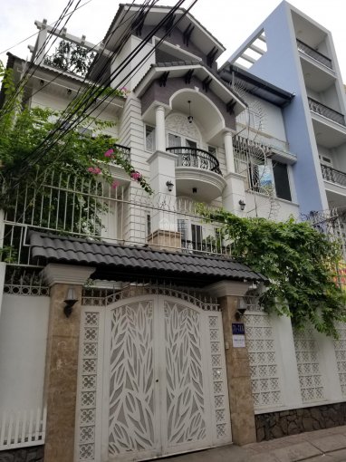 Bán nhà MTKD đường Trần Quang Cơ, P. Phú Thạnh, 12m x 17m, 1 lửng 2 lầu sân thượng