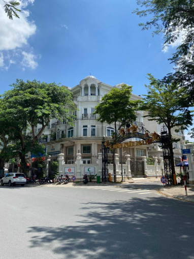 Bán nhà phố góc 2 mặt tiền đường chính khu Cityland Nguyễn Thị Thập Quận 7 - 8x20m giá rẻ 32ty