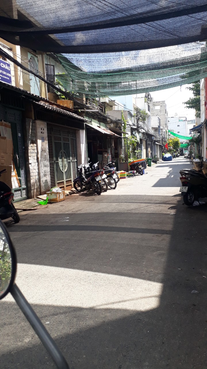 Nhà đường số 9 Bình Hưng Hòa Bình Tân 4x13 gần chợ 26 tháng 3 vị trí buôn bán.