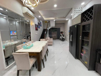 Bán nhà Q7 , hẻm 5m , gần Huỳnh Tấn Phát, P. Phú Mỹ, 4x17,5m , nhỉnh 4 tỷ
