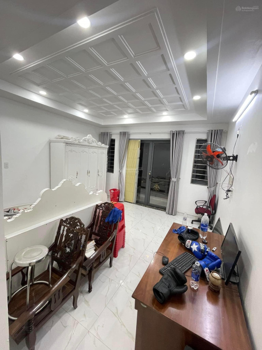 Nhà đẹp Nguyễn Thị Thập - Quận 7 - 74m2 - 4 tầng - giá 5,x tỷ