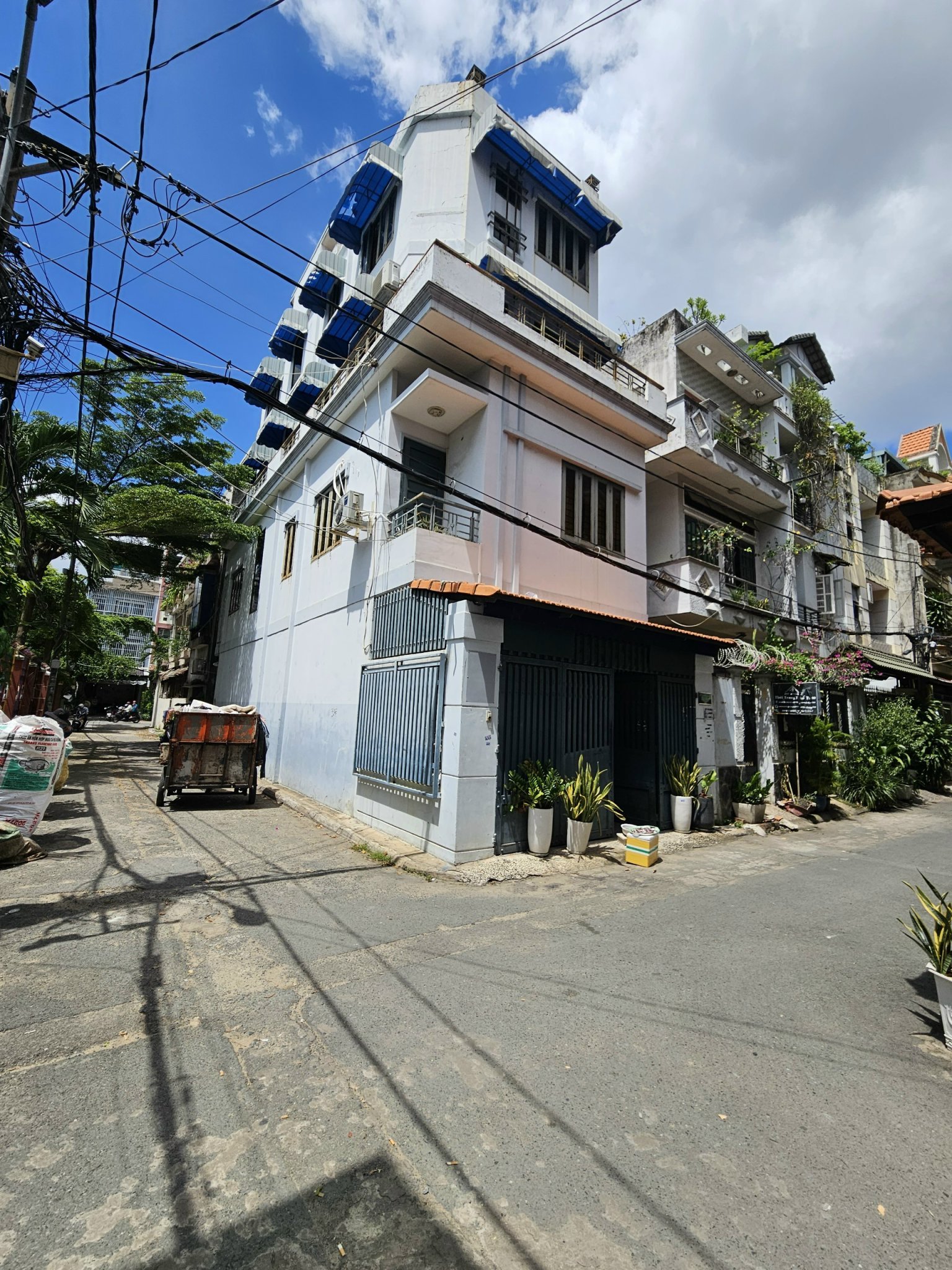 Bán nhà góc 2 Mặt tiền hẻm 904 Nguyễn Kiệm phường 3 Gò Vấp, 5.4x16m, 4 tấm giá 9.5 tỷ tl.