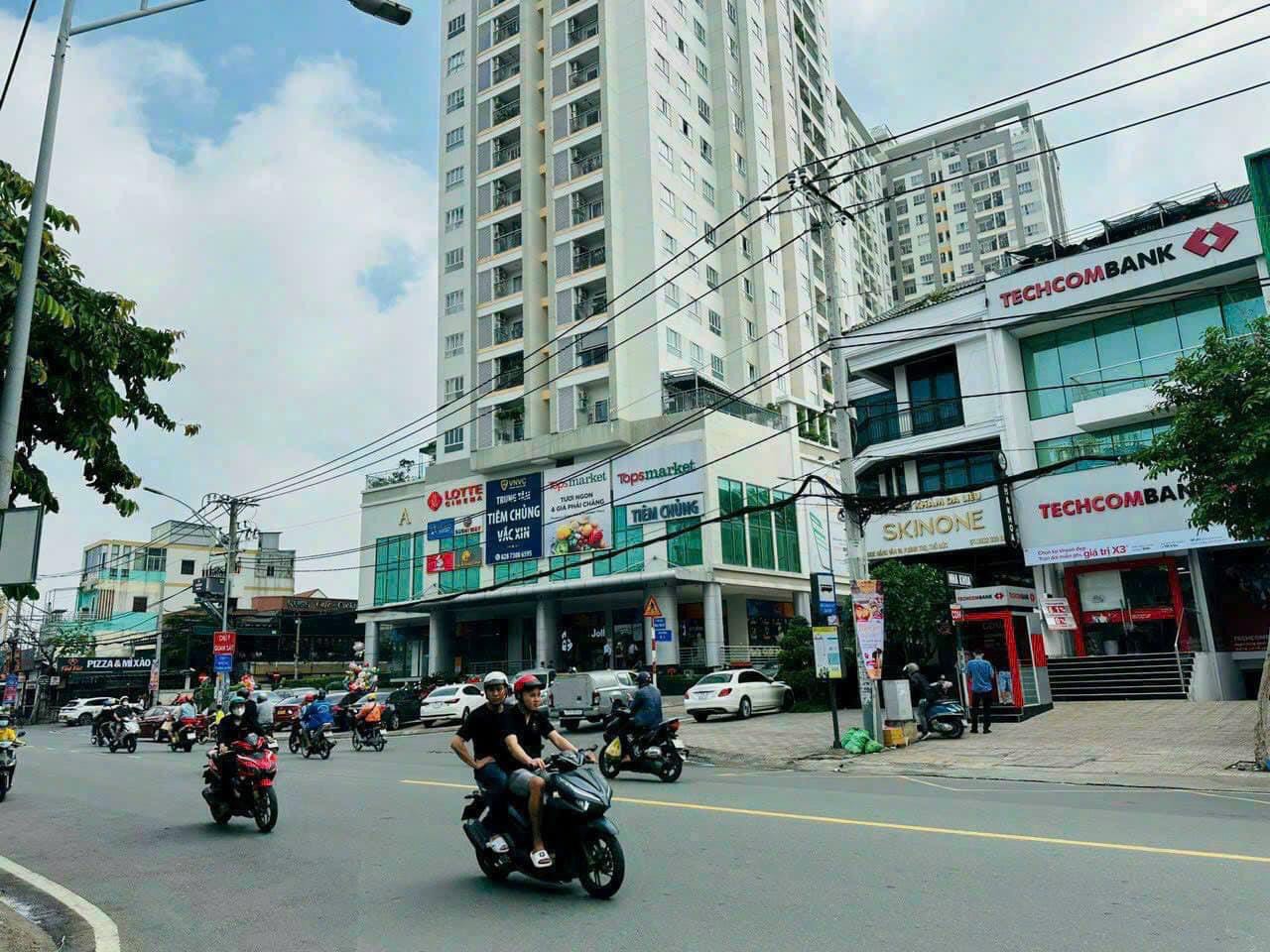 Lô đất full thổ cư ngay chung cư Moonlight Thủ Đức, dt 85,6 m² giá 6,8 tỷ 