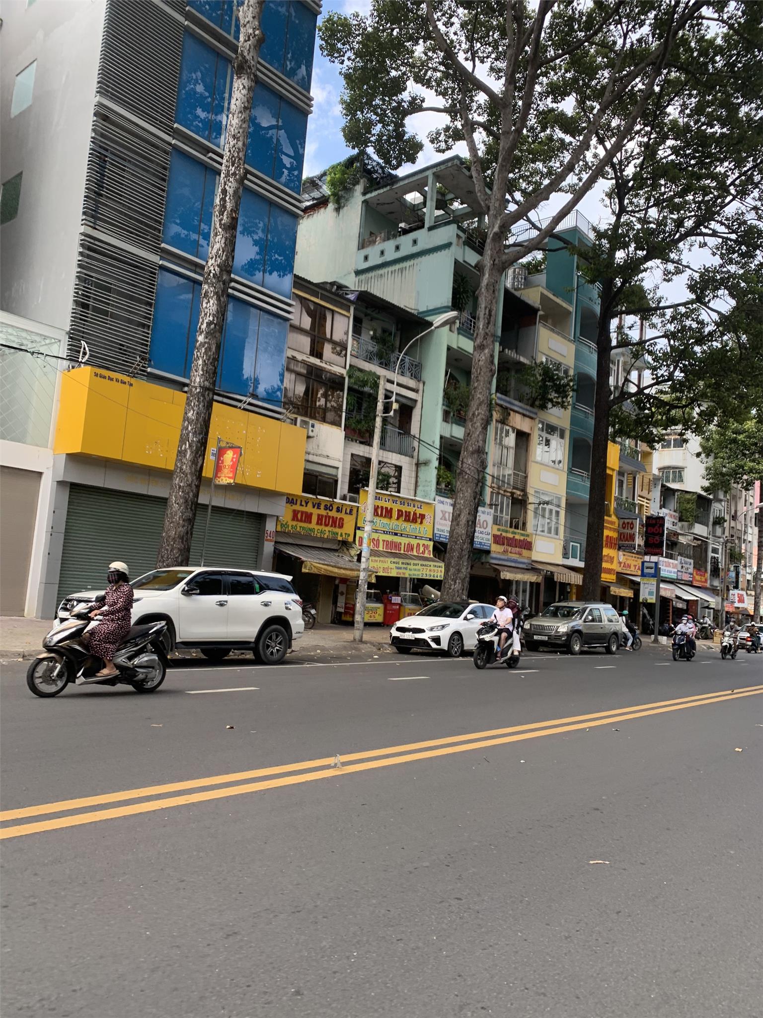 Quận 5 Giáp Quận 1 Sát Mặt Tiền An Dương Vương-HXH 4Tầng BTCT 40m2- Hơn 9Tỷ