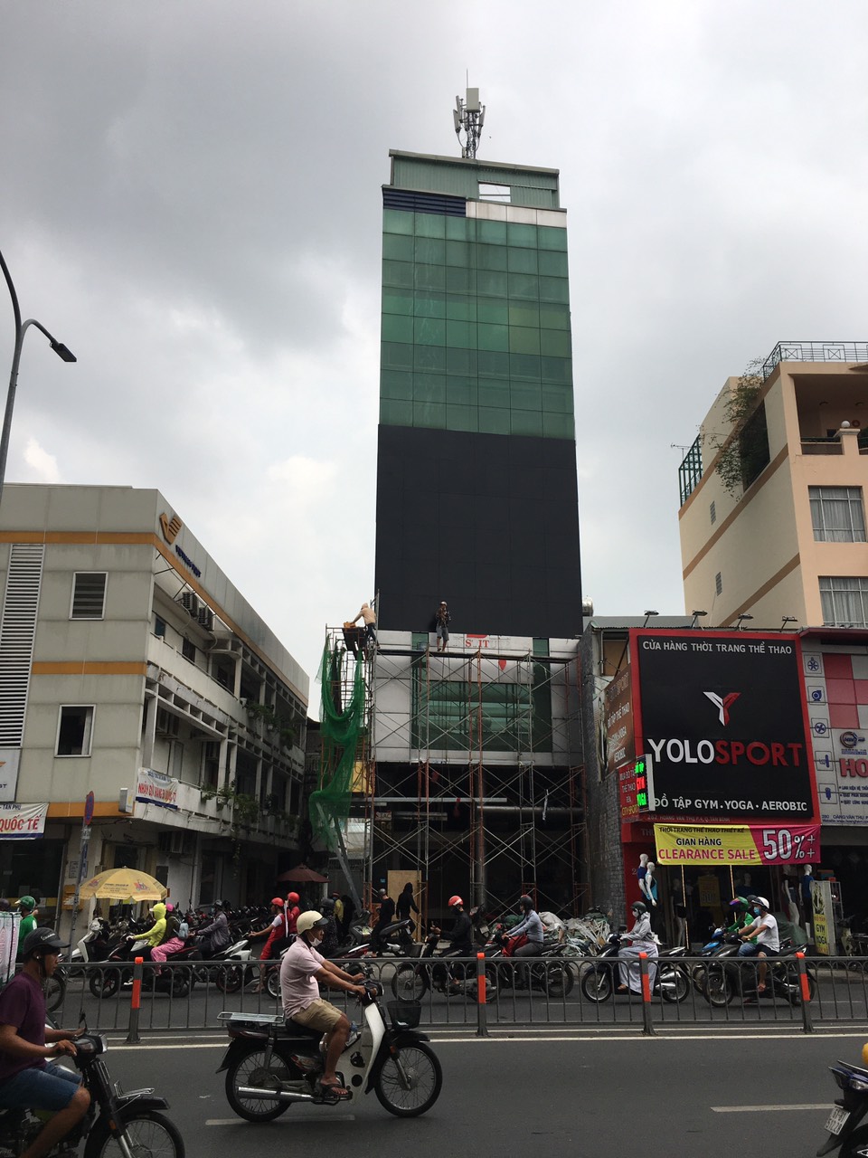 Mặt Tiền Đào Duy Anh P.9 Phú Nhuận (4x17m) 4 Tầng chỉ 13.5 tỷ TL