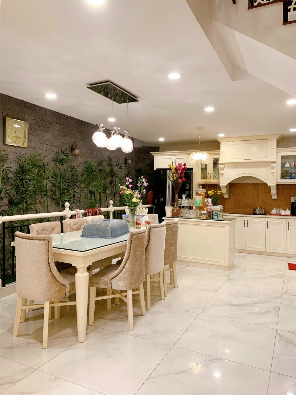 Bán nhà hẻm xe hơi 5m Nguyễn Đình Chiểu, P. 5, Q. 3 trệt lầu DT: 4m x 16m CN:64M2, giá 9.9 tỷ TL