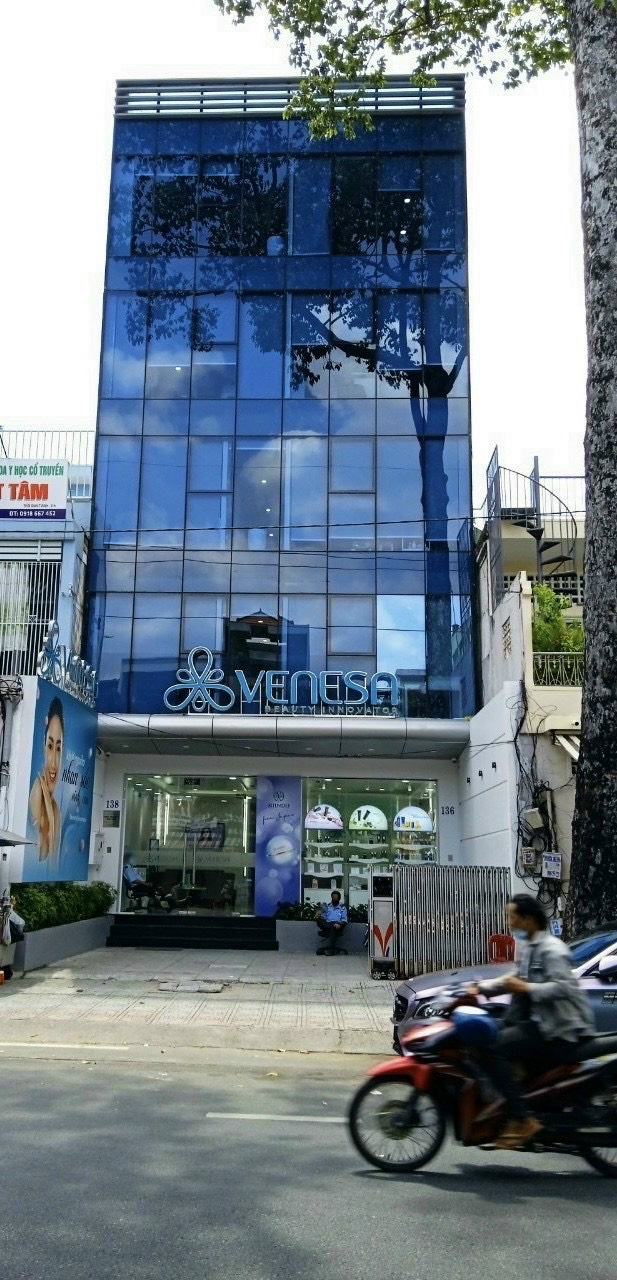 Tòa nhà duy nhất - bán nhà MT Phổ Quang, Q. TB - 8x25m - Hầm 7 lầu - HĐT: 250 triệu - Giá: 45 tỷ