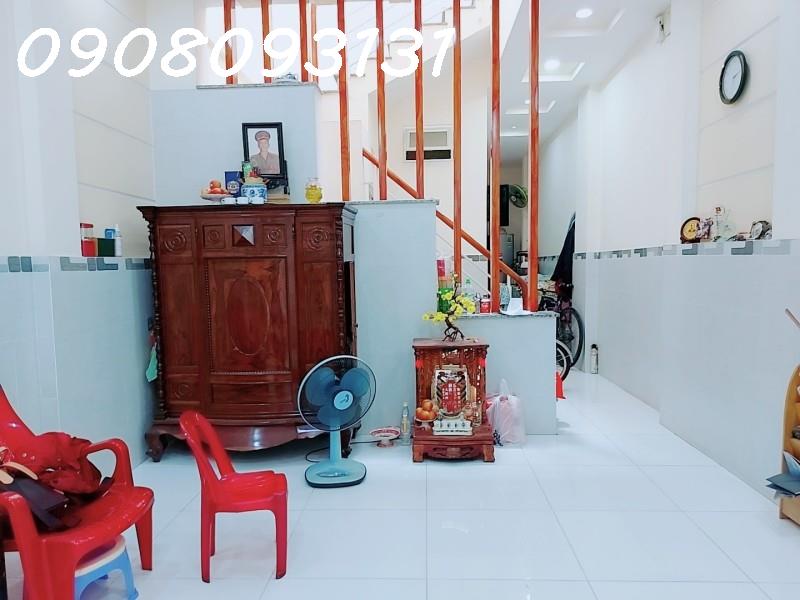 3131- Bán Nhà Phường 11 Quận 3 , Hẻm 494 Cách Mạng Tháng 8 , 50M2 ,2 Tầng , 3 PN Giá 5 tỷ 950