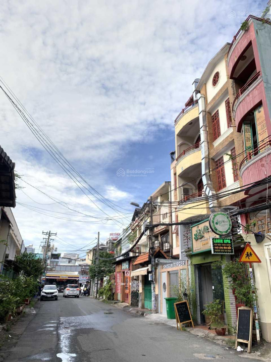 Bán nhà Đường Mê Linh, Phường 17, Quận Bình Thạnh (4,5 x 15m) 3Tấm, vị trí hiếm có nhà bán