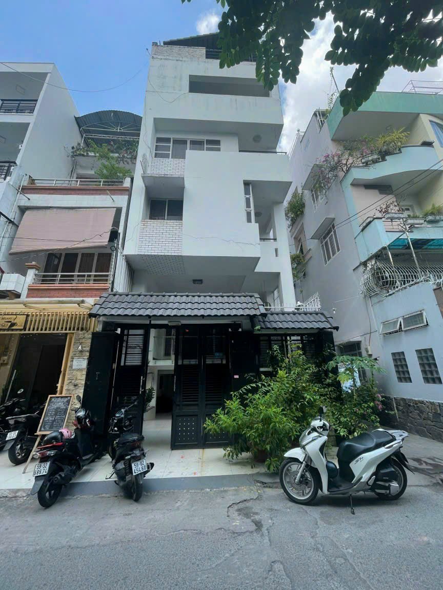 Villa phố góc 2 Mặt TIền khu Cư Xá Nguyễn Trung Trực, Ngay Vạn hạnh Mall, Quận 10