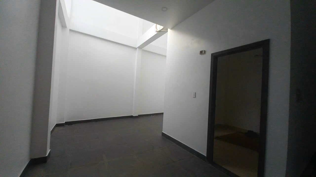Bán Căn Hộ Dịch Vụ 25 Phòng Đường Số 6, Tam Bình, dt 190 m² 