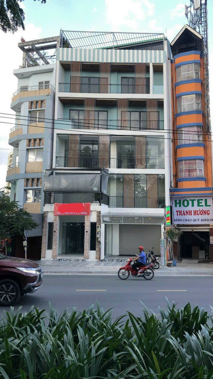 Bán nhà mặt tiền Nguyễn Thái Bình - Q1 (4x21m) 3 tầng giá 29,8 tỷ