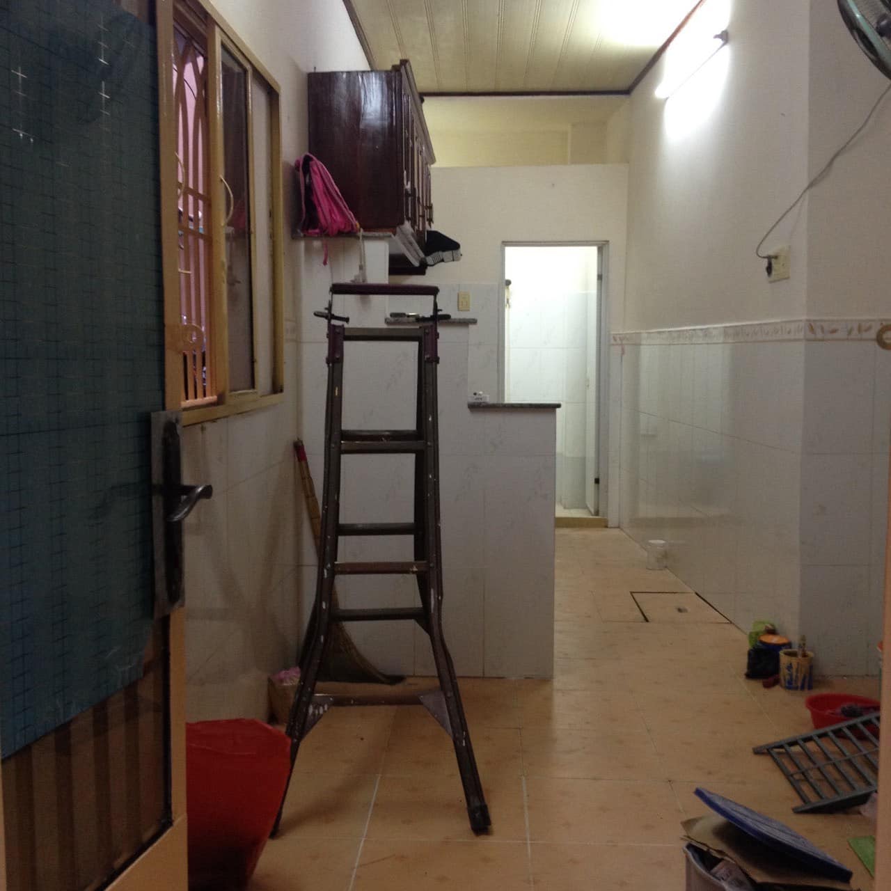 Bán nhà Trần Bình Trọng, Quận 5, 18m2, 2.6 x 7m, 2 tầng, chỉ 2.1 tỷ TL