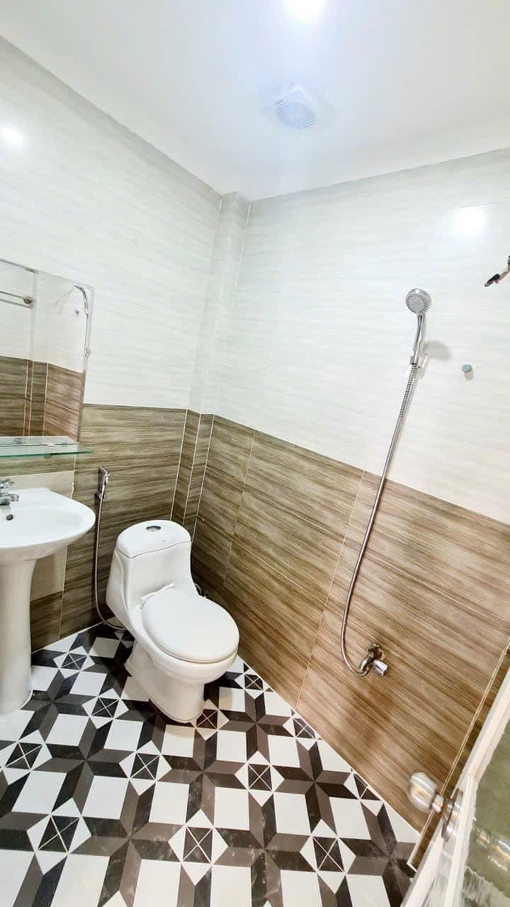 Chính chủ bán nhà Tạ Quang Bửu, 3 tầng, 4PN, Quận 8, chỉ 3 tỷ 78