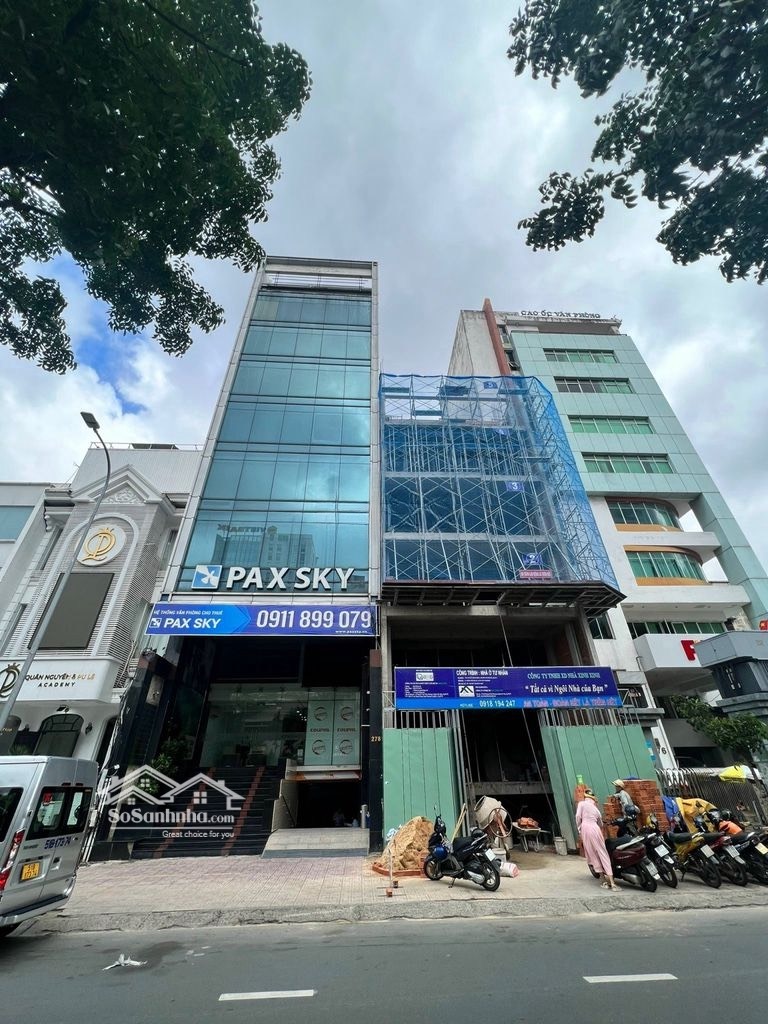 Nhà MT Trần Quang Khải, Tân Định, Quận 1. DT 4x16 giá bán 25 Tỷ.