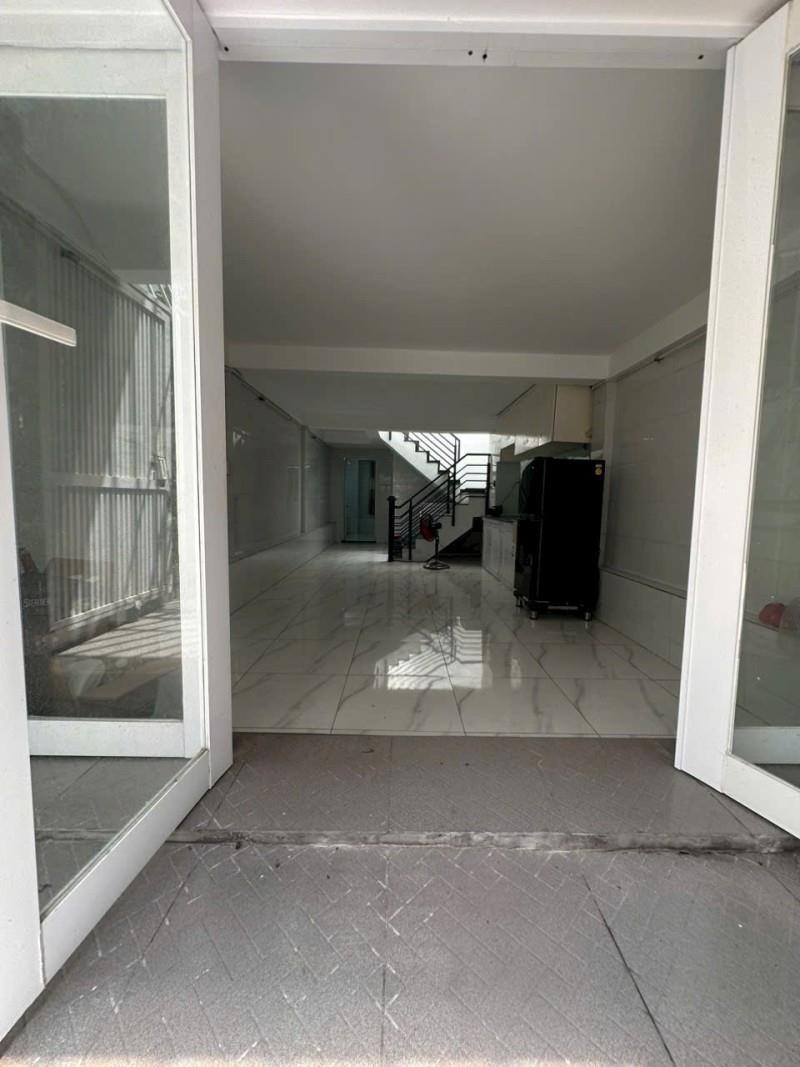 270 NGUYỄN XÍ .P13 - BÌNH THẠNH - CHỦ ĐỊNH CƯ GẤP BÁN 45M2 - GIÁ CHỈ 4 TỶ. SỔ HỒNG RIÊNG.