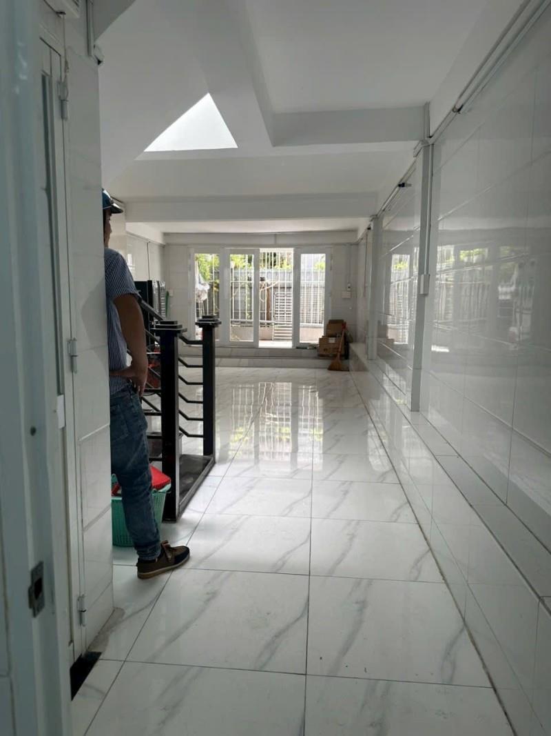 270 NGUYỄN XÍ .P13 - BÌNH THẠNH - CHỦ ĐỊNH CƯ GẤP BÁN 45M2 - GIÁ CHỈ 4 TỶ. SỔ HỒNG RIÊNG.