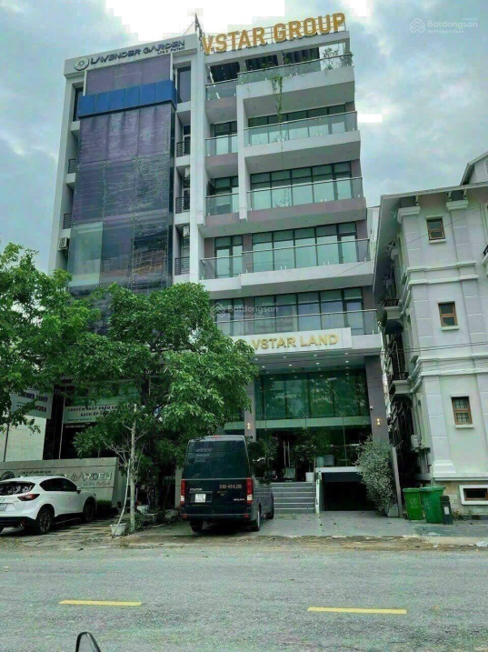 Bán tòa nhà thương hiệu VIP Trần Hưng Đạo - Cống Quỳnh, Q1, DT: 10x10m 6 tầng chỉ 60 tỷ