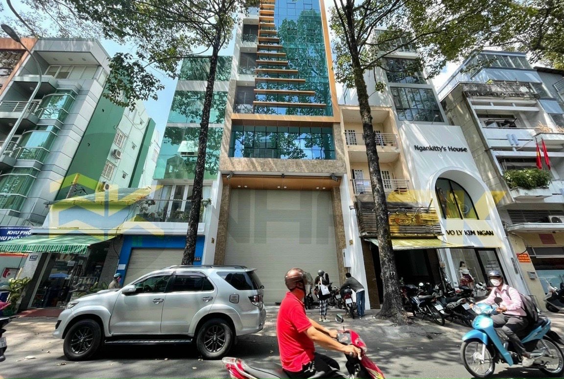 Rẻ nhất khu vực! Bán tòa nhà MT Nguyễn Xí, Q. BT - 7x33m - 7 lầu - HĐT: 310 triệu - giá: 50 tỷ