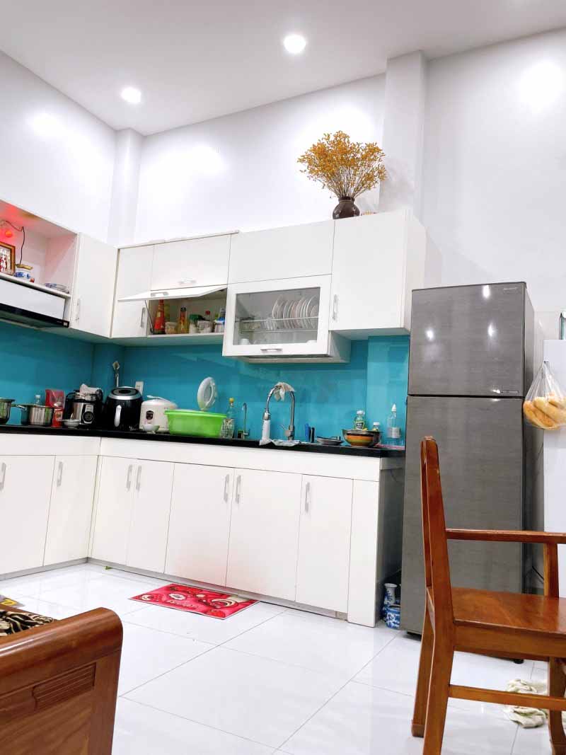 Bán Nhà Gần Ngã Tư Cầu Vượt Linh Xuân Thủ Đức 62m2_5.5x14m, 3T Chỉ Nhỉnh 4 Tỷ An Ninh