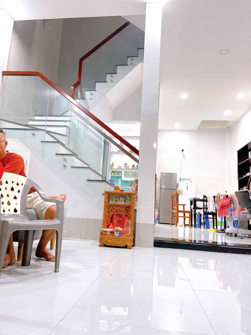 Bán Nhà Gần Ngã Tư Cầu Vượt Linh Xuân Thủ Đức 62m2_5.5x14m, 3T Chỉ Nhỉnh 4 Tỷ An Ninh