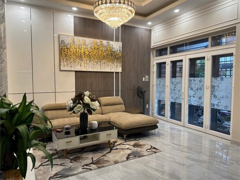 NHÀ SÁT CÔNG VIÊN NGANG 6.4M CỰC THOÁNG 5 TẦNG.NGAY TRUNG TÂM Q1. DTCN 115M2. CHỈ 29 TỶ. TẶNG TẤT