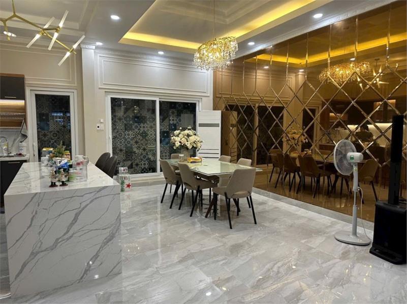 NHÀ SÁT CÔNG VIÊN NGANG 6.4M CỰC THOÁNG 5 TẦNG.NGAY TRUNG TÂM Q1. DTCN 115M2. CHỈ 29 TỶ. TẶNG TẤT