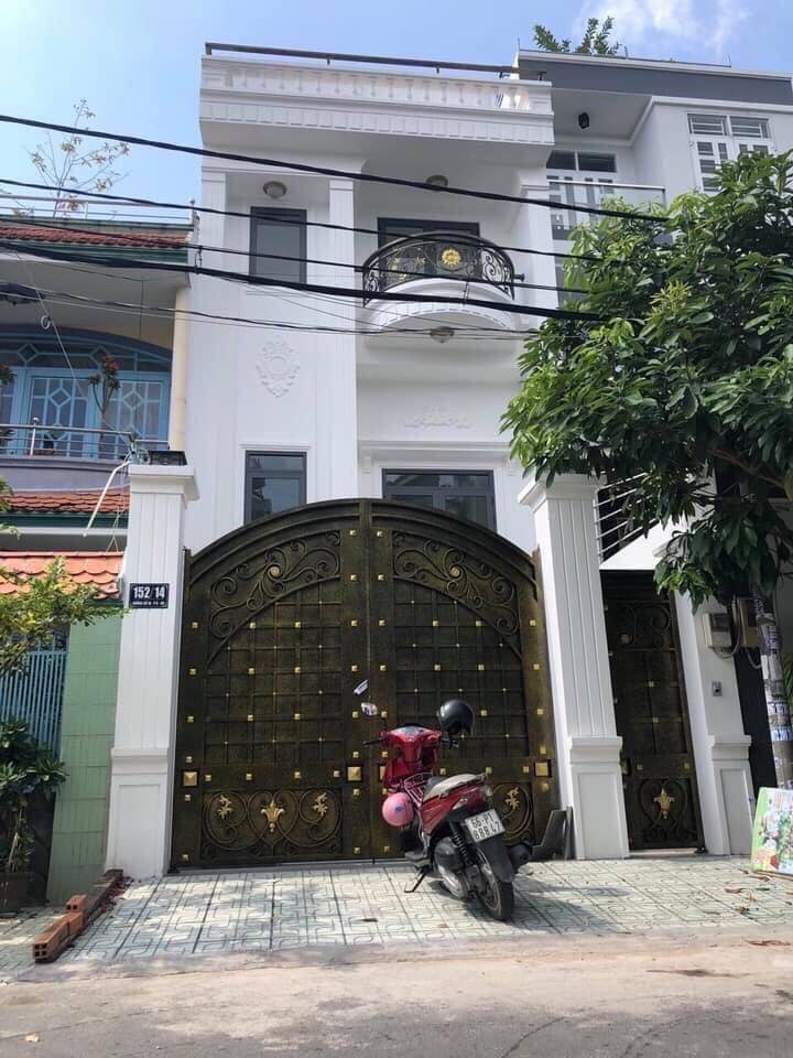 Bán nhà riêng đường Nguyễn Trọng Tuyển, P1 Tân Bình. DT: 8x20m, trệt 2 lầu. Giá 28.5 tỷ