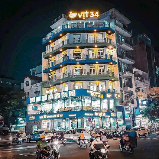 Bán Nhà Góc 2MT Bạch Đằng P.2, Q. Tân Bình _( DT : 11m❌️14m - KC : 6 Tầng + ST + Thang Máy )_ Thu Nhập 170 Triệu : Giá Chỉ 50 Tỷ 