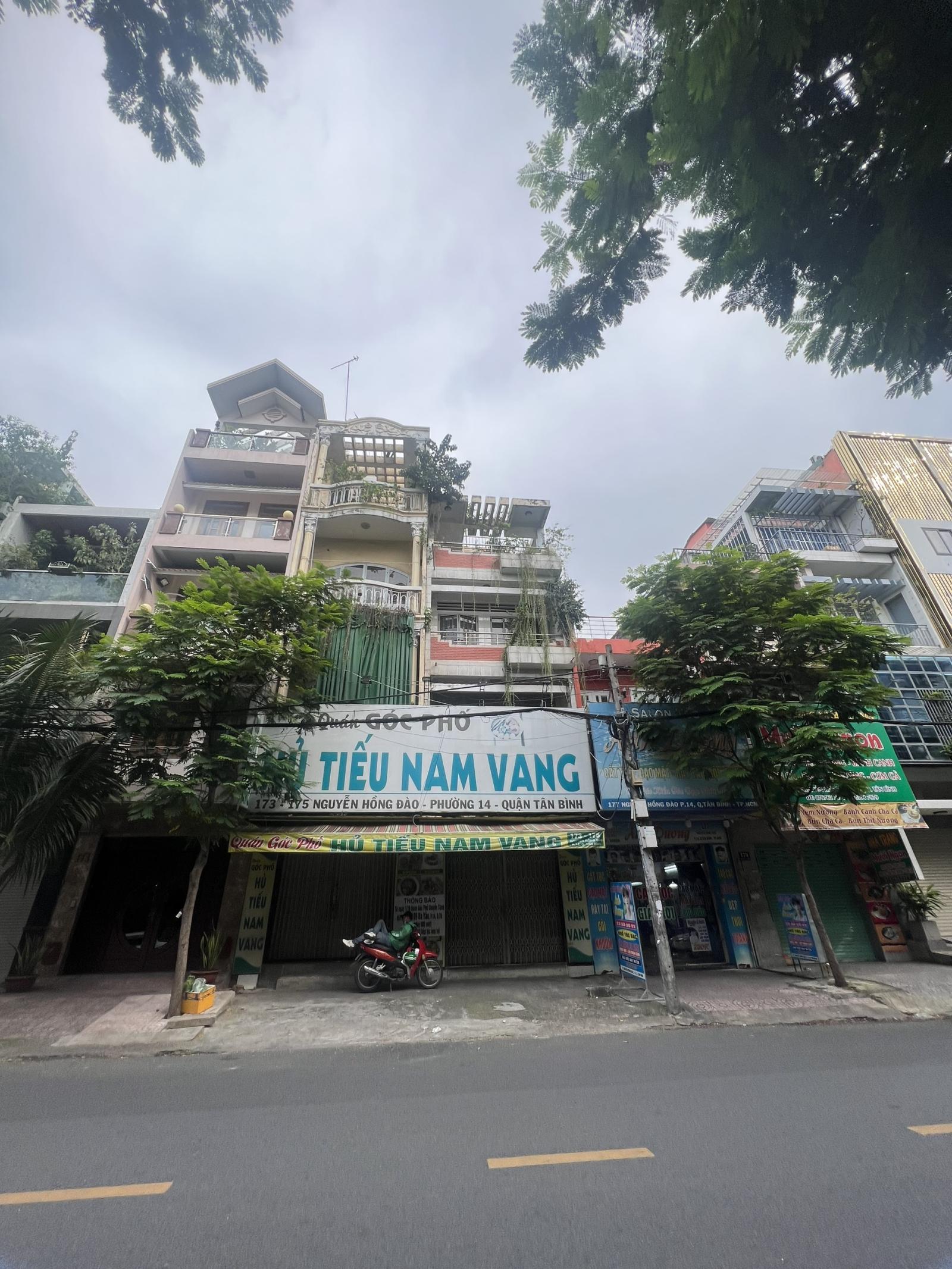 Bán nhà mặt tiền Nguyễn Hồng Đào, Phường 14, Quận Tân bình - vị trí siêu đẹp 