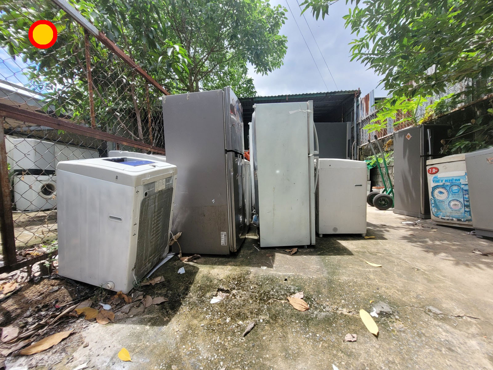 Bán nhà Linh Xuân, Thủ Đức, DT: 10mx22m, đường ôtô, giá hơn 4 tỷ.