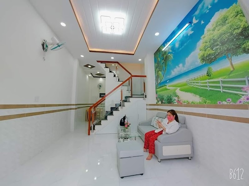 Nhà đẹp lung linh Phan Huy Ích, Gò Vấp sát vách tân bình, 32m2, 2 lầu BTCT, nhỉnh 3 tỷ 