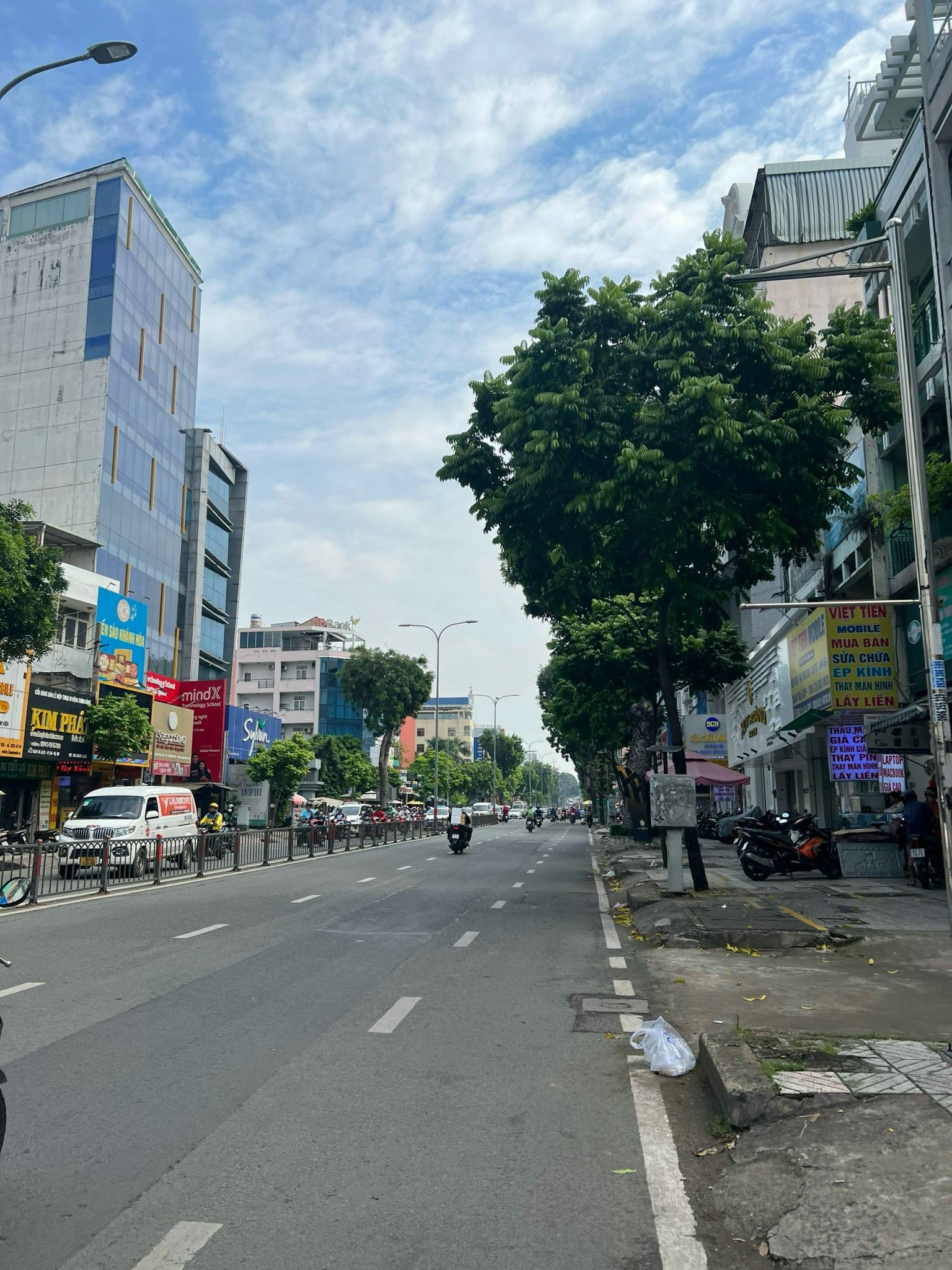 Bán nhà hẻm xe hơi đường Nguyễn Trãi P 3, Quận 5, diện tích: 4 x 18m, 3 lầu giá chỉ 14.6 tỷ TL