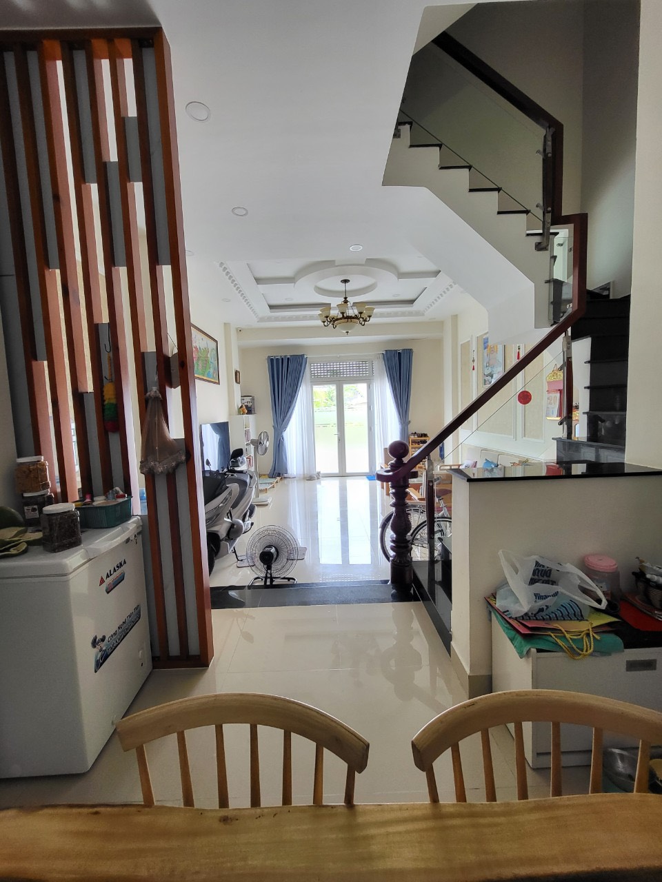Bán nhà thông số chuẩn Lê Quang Định - Nhà mới nhất khu vực - Xe 7 chỗ đỗ tại nhà - Thiện chí bán.