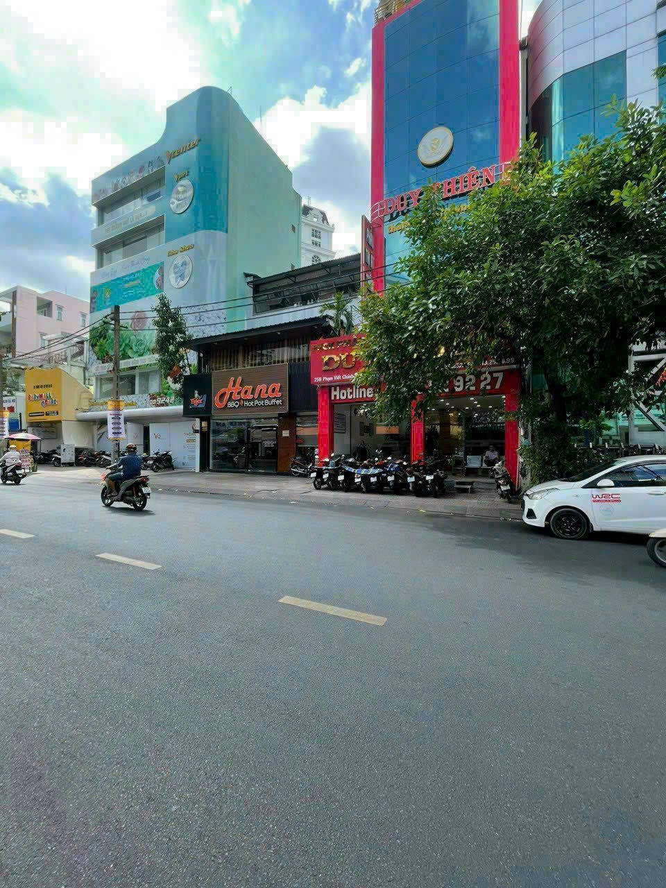 Ngộp bank bán gấp nhà 2MT Nguyễn Cửu Vân (9x20m) 5 lầu, 16 phòng