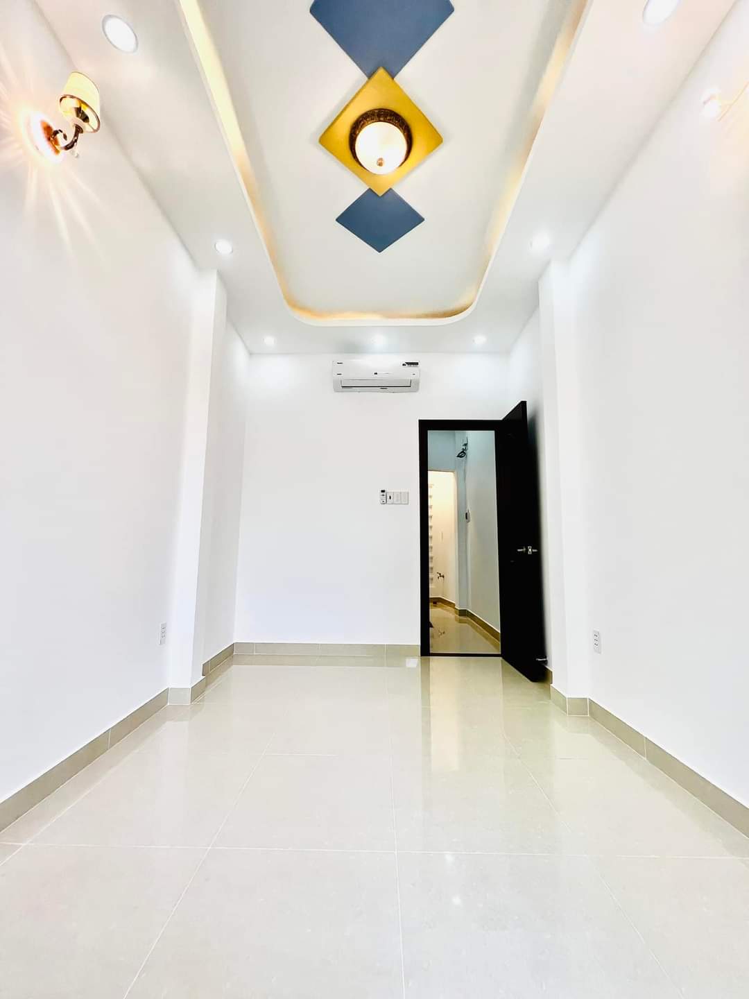BÁN NHÀ GẦN ĐƯỜNG LÊ QUANG ĐỊNH DT: 78M2 GIÁ 3TY9 CÒN TL.