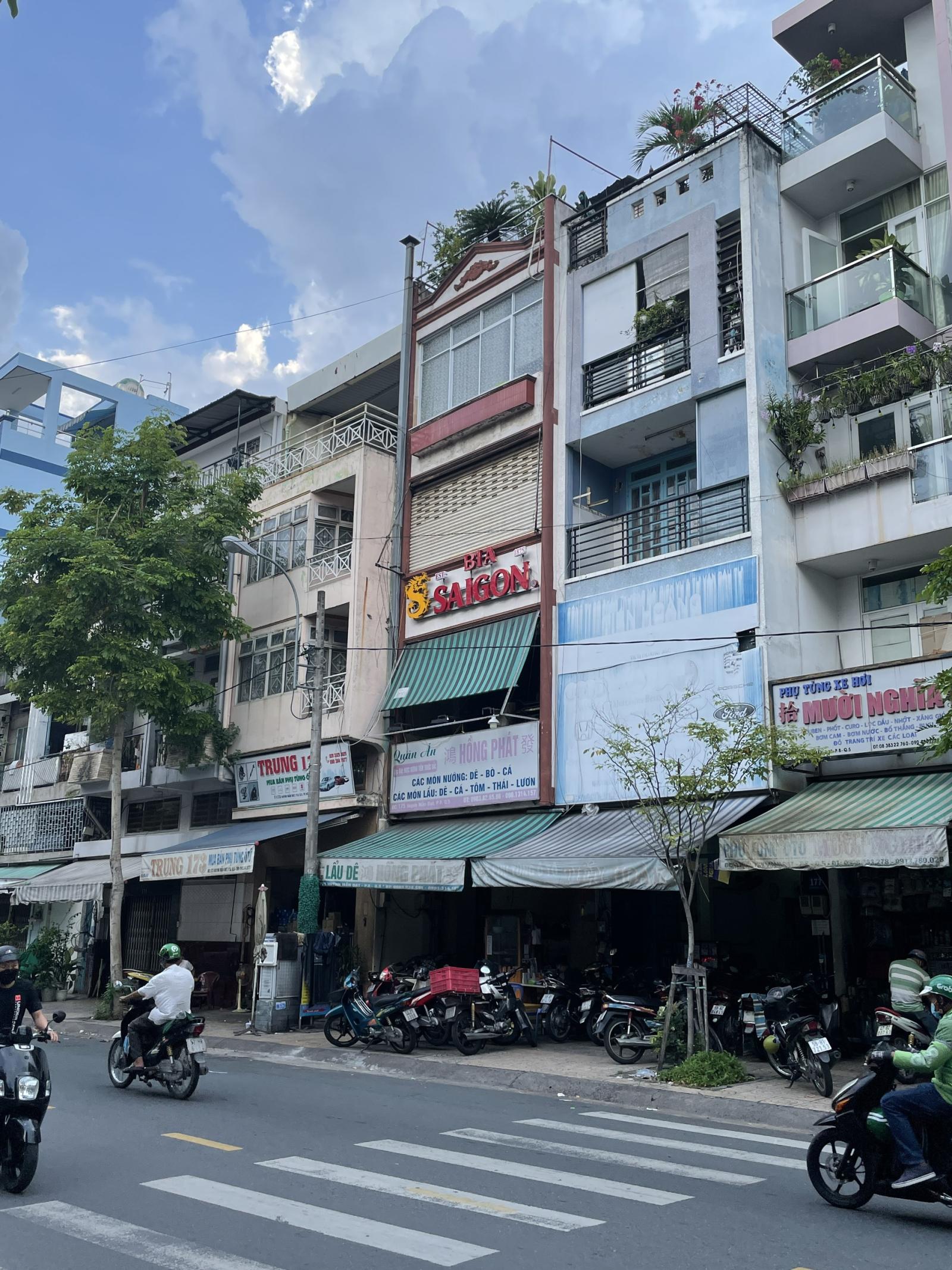 Bán nhà đường 3/2, phường 12, quận 10. Diện tích: 6x18m, đường 8m. Giá bán 15.5 tỷ TL