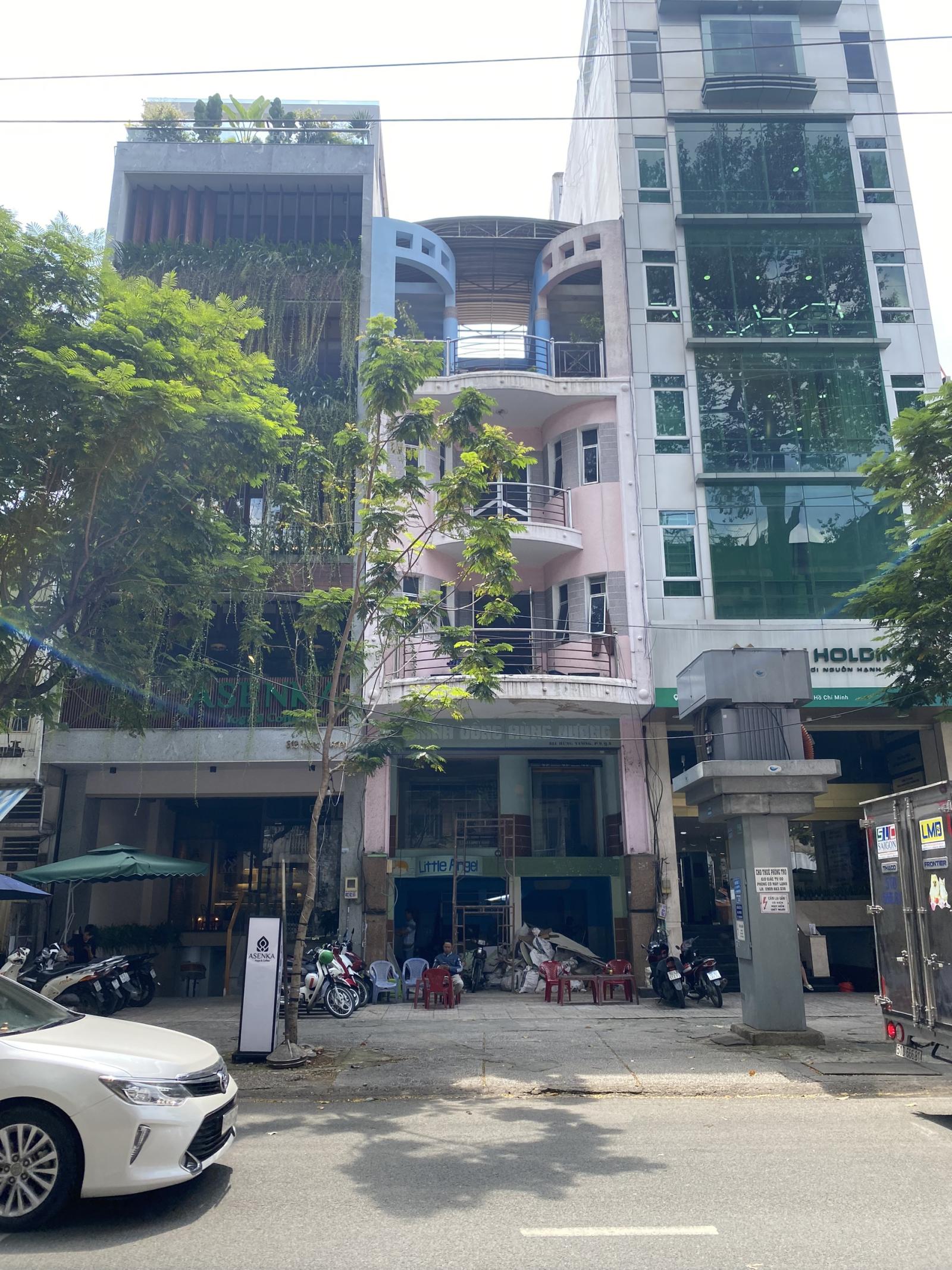 Chính chủ bán biệt thự lô góc 3 Tháng 2 - Vạn Hạnh Mall. Nở hâu tài lộc. Giá 36 tỷ