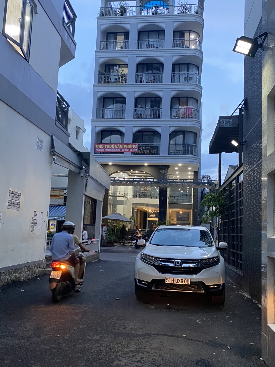 Nhà C4, ngang 6m XD 4 tầng HXH sát MT Nguyễn Văn Đậu, P11, Bình Thạnh