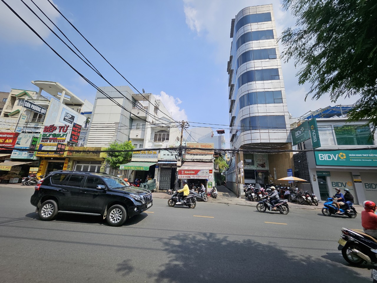 Chính chủ bán Building 3MT Lê Quang Định, P14, BT, Dt 6.42x20.47m, Hầm 8 tầng, Giá 45 tỷ