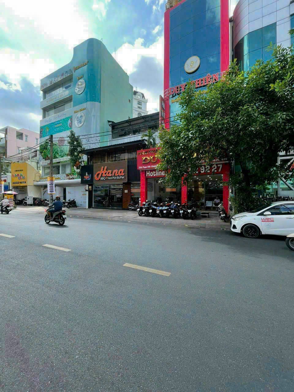 Sốc! 20 tỷ sở hữu MTKD 4x20m - 4 tầng tại Nguyễn Hoàng vỉa hè rộng, An Phú An Khánh, Q2