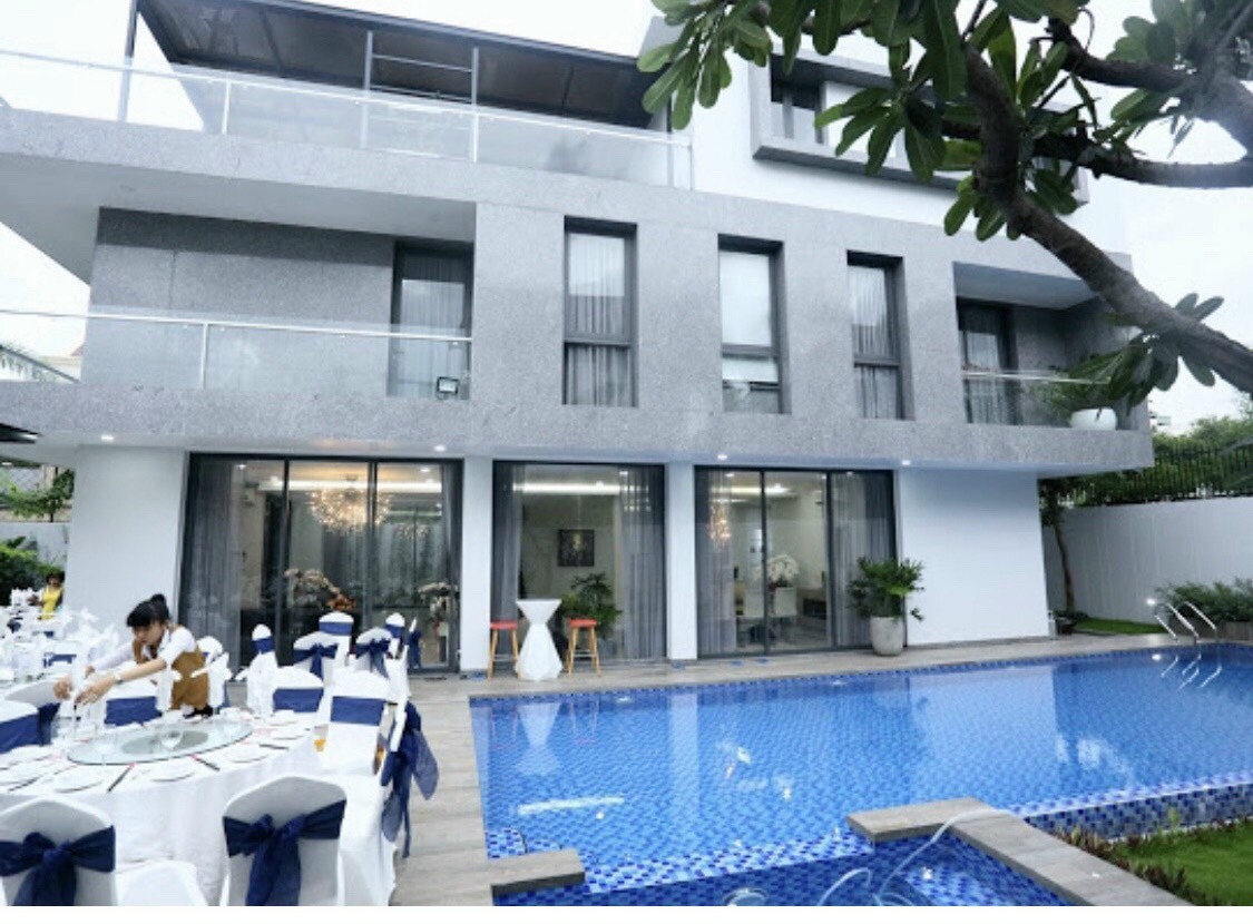 Chính chủ bán Villa Hồ Bơi + Sân Vườn Đường 44, Thảo Điền, Quận 2, diện tích 750m giá 145 Tỷ Lh 0938061333