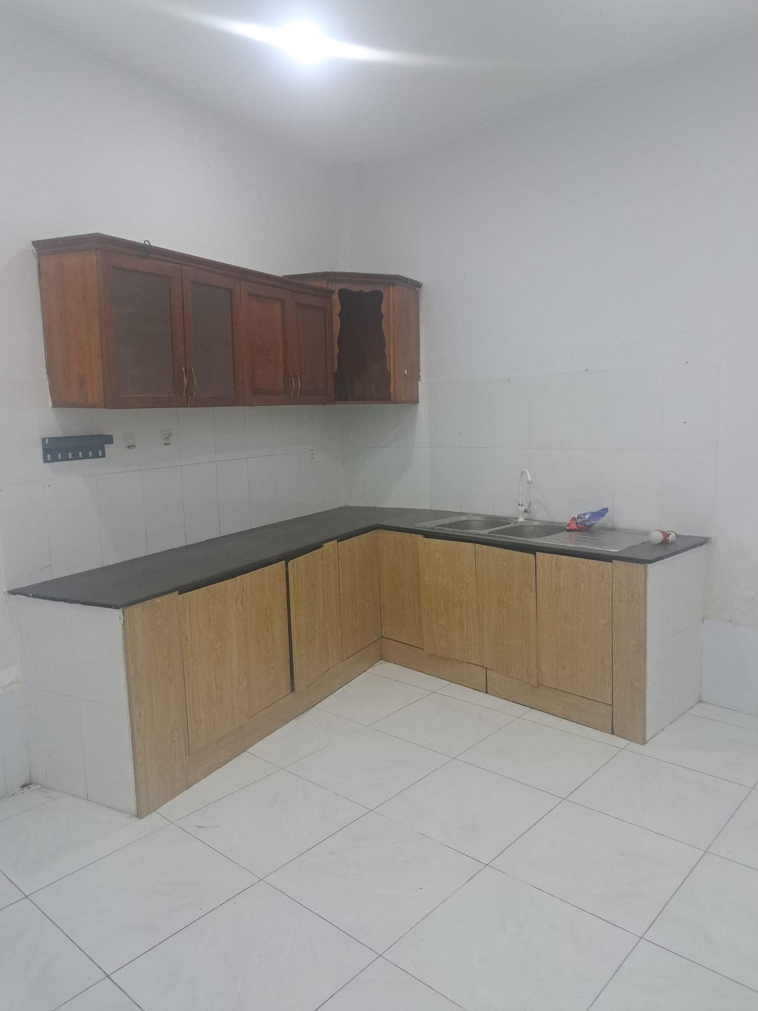 XE HƠI TỚI NHÀ - NHÀ 2 TẦNG BTCT- ĐƯỜNG LÊ VĂN LƯƠNG - GIÁ CHÀO CHƯA ĐẾN 4Tỷ
