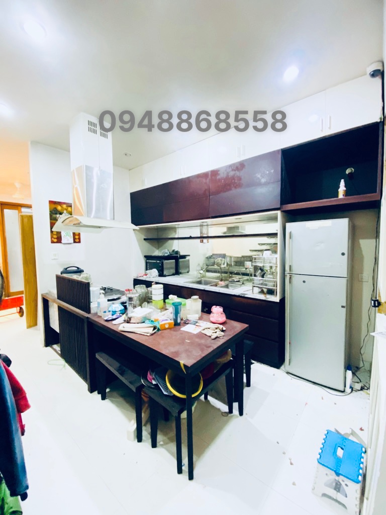 BÁN NHÀ GẦN CẦU TẠ QUANG BỬU Q8, THIẾT KẾ HIỆN ĐẠI, SỔ VUÔNG ĐÉT CẤT KÉT 45M2, 3.47 TỶ (  TL )