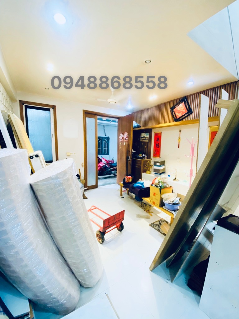 BÁN NHÀ GẦN CẦU TẠ QUANG BỬU Q8, THIẾT KẾ HIỆN ĐẠI, SỔ VUÔNG ĐÉT CẤT KÉT 45M2, 3.47 TỶ (  TL )